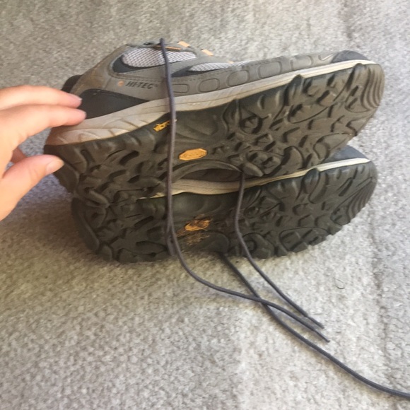 Vibram Hiking Shoes - Picture 5 of 6